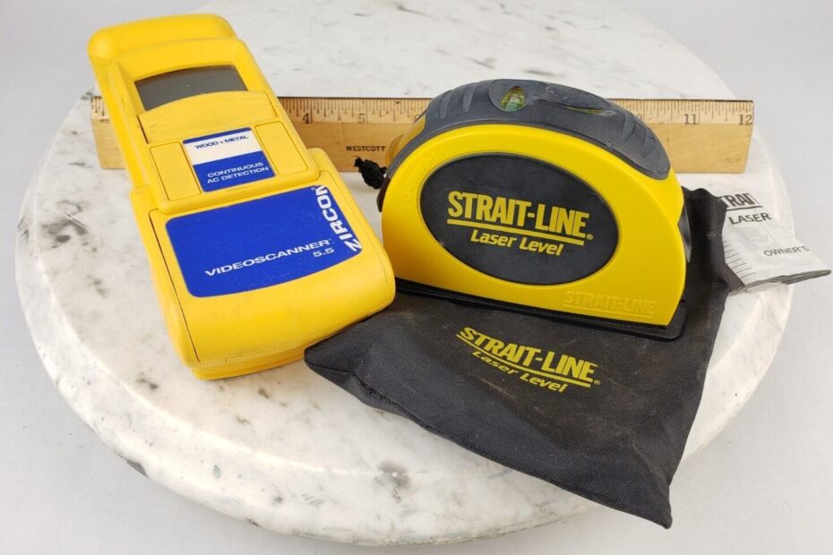 Strait Line Stud Finder