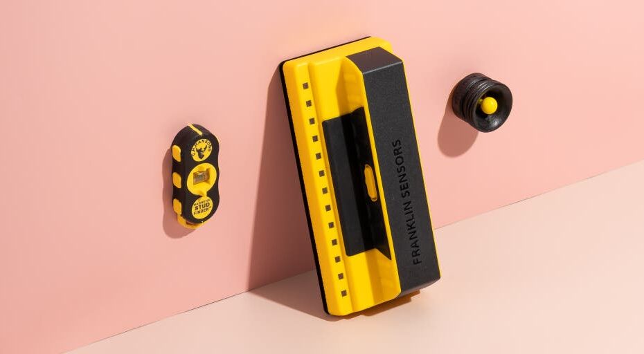 Wirecutter Stud Finder